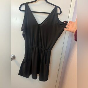 Josh Brody Black Womens Dress Size Like New/(RSB) W/Cold Shoulder 21-26 PTP